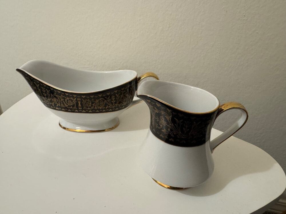 Seyei Regency Gravy Boat & Creamer Set Fine China Japan Vintage
